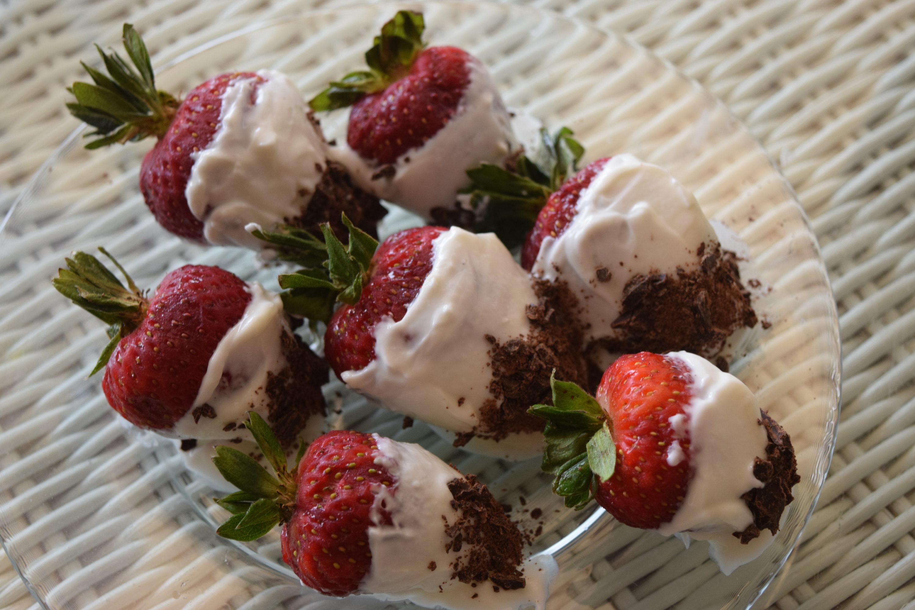 Yogurt Dipped Strawberries With Organic Chocolate Shavings Summergirl